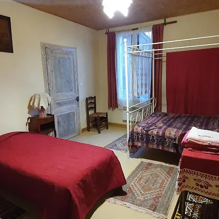 Ferme Equestre 9 A 12 Places * Eauze